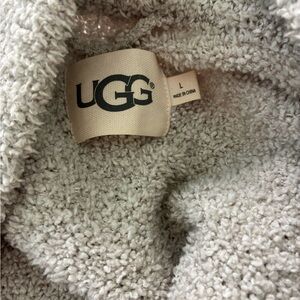 UGG Textured Robe